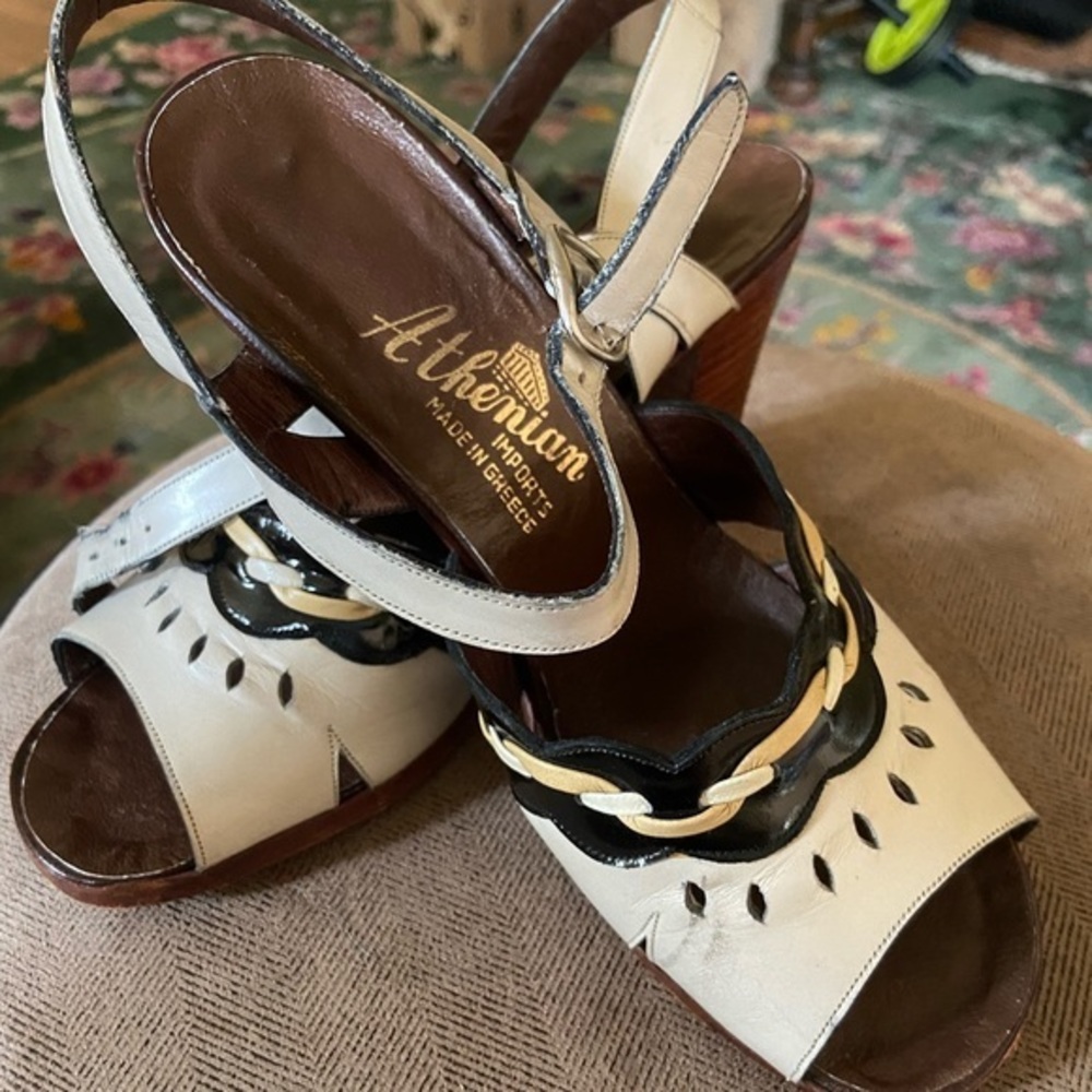 Vintage 50s Greek Heels